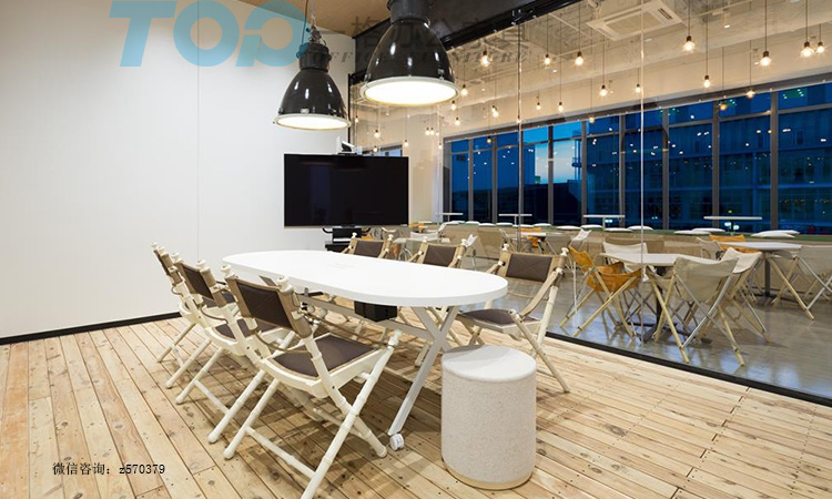 休閑區辦公桌椅.jpg 休閑區辦公桌椅.jpg