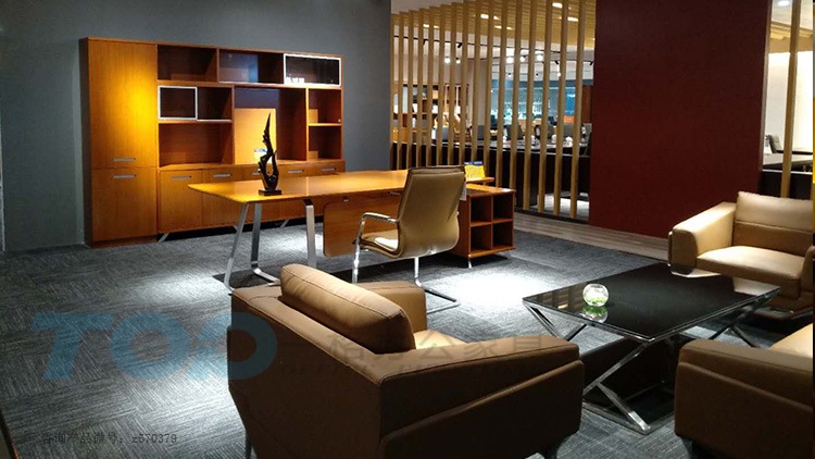 領導辦公區域.jpg 領導辦公區域.jpg