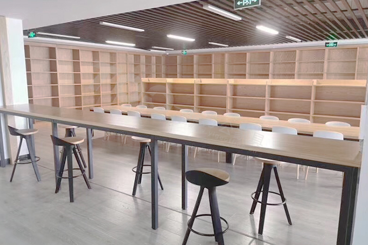 閱圖臺.jpg 閱圖臺.jpg