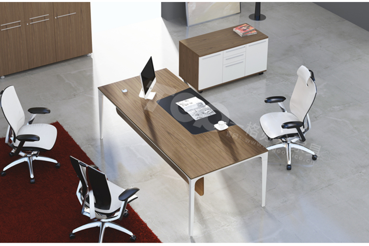 主管桌.jpg 主管桌.jpg