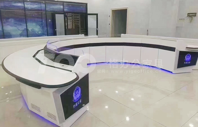 烤漆控制臺擺放效果l.jpg 烤漆控制臺擺放效果l.jpg